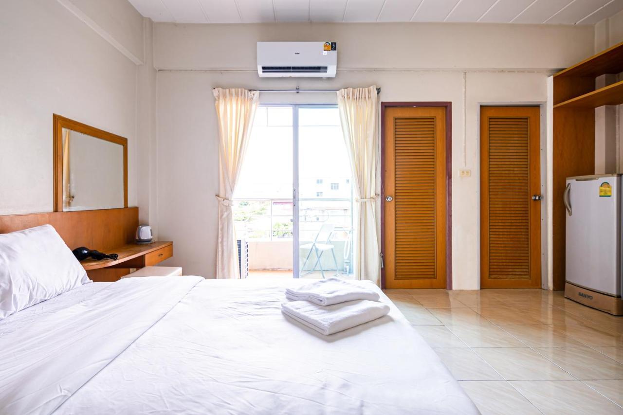 Go Inn V สนามบิน Bangkok Exterior photo